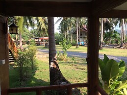 The Ford Sunset Beach Resort