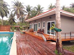 The Ford Sunset Beach Resort