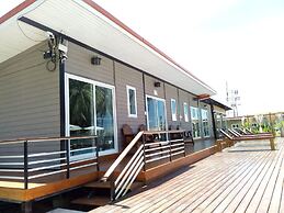 The Ford Sunset Beach Resort