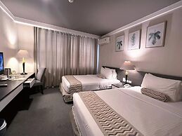 88 Courtyard Hotel