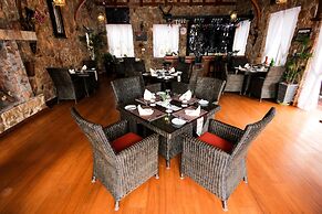 Royal Kalaw Hills Resort