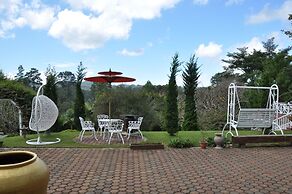 Royal Kalaw Hills Resort