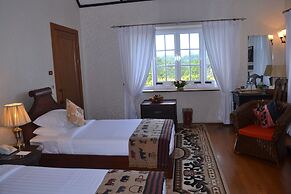 Royal Kalaw Hills Resort