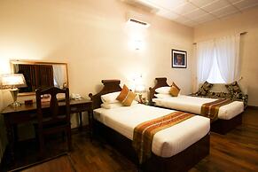 Royal Kalaw Hills Resort