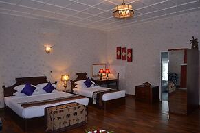 Royal Kalaw Hills Resort