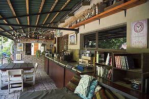 Tsumeb Backpackers & Safari