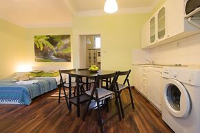 Apartment for Friends