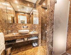 Villa Lario Resort Mandello