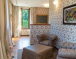 Villa Lario Resort Mandello