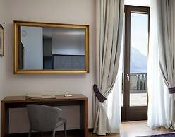 Villa Lario Resort Mandello