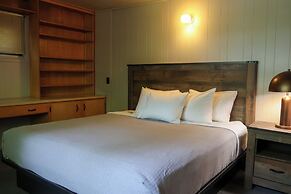 Silver Rapids Lodge