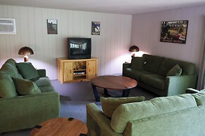 Silver Rapids Lodge