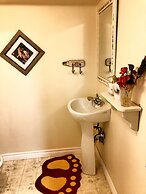 Blue Gables Bed and Breakfast