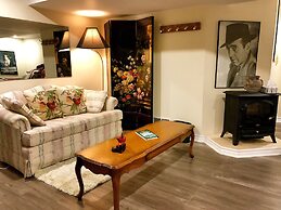 Blue Gables Bed and Breakfast