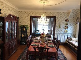 Blue Gables Bed and Breakfast