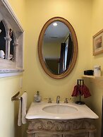 Blue Gables Bed and Breakfast