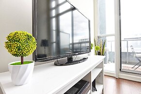 Lavish Suites - Two Story Loft - Downtown Toronto