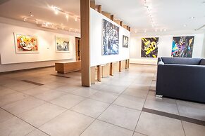 Lavish Suites - Two Story Loft - Downtown Toronto