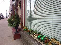 Chipman Hill Suites on Union