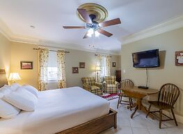 Chipman Hill Suites on Union