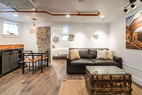 Aspenwood Manor South