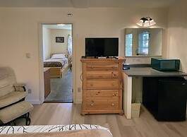 Peninsula Park-View Resort