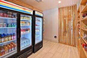 Holiday Inn Express & Suites New Castle by IHG