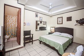 Cadillac Rock Hotel - Adults Only