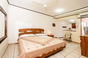 Cadillac Rock Hotel - Adults Only