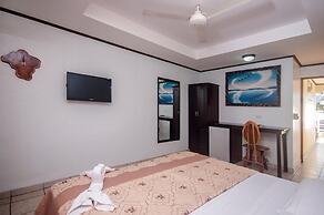 Cadillac Rock Hotel - Adults Only