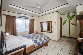 Cadillac Rock Hotel - Adults Only