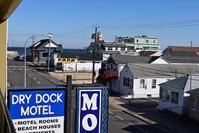 Dry Dock Motel