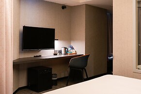 Holiday Inn Express Kaohsiung Love River by IHG