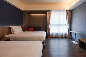 Holiday Inn Express Kaohsiung Love River by IHG
