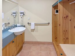 Coonawarra Place Motor Inn
