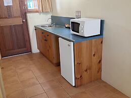 Coonawarra Place Motor Inn