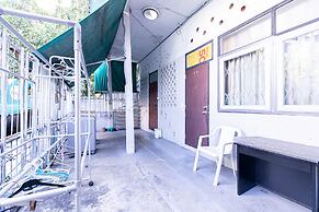 Freesia Saladaeng Silom Apartments