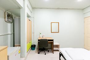 Freesia Saladaeng Silom Apartments