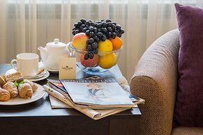 RiverSide - restaurant, hotel, beach