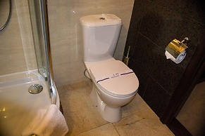 RiverSide - restaurant, hotel, beach