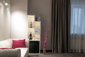 RiverSide - restaurant, hotel, beach