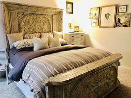 Frederick William House