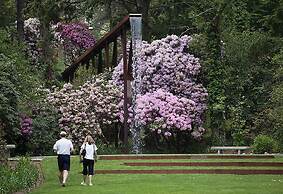 Frederick William House