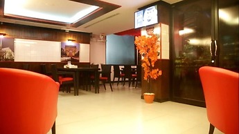 Rayaan Oriental Guest House & Restaurant