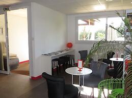 Brit Hotel Rouen Sud / Val De Reuil