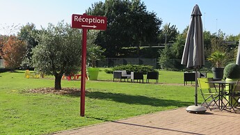 Brit Hotel Rouen Sud / Val De Reuil