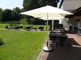 Brit Hotel Rouen Sud / Val De Reuil