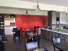 Brit Hotel Rouen Sud / Val De Reuil