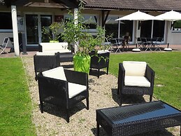 Brit Hotel Rouen Sud / Val De Reuil