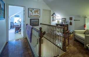 Stone Haus Bed & Breakfast